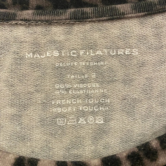 Majestic Filatures Deluxe Tee Shirt Animal Print Size Medium EUC - Picture 4 of 5